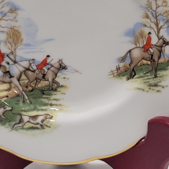 Equestrian bone china 6 1/2 " Duchess England desert plates Fox Hunt Horses - Picture 5 of 10
